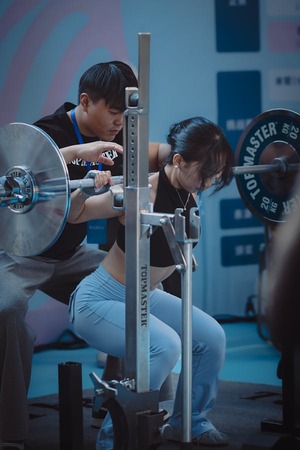 体育设施维修维护服务